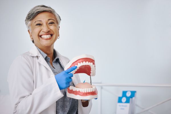 How A Deep Dental Cleaning Can Prevent Tooth Loss