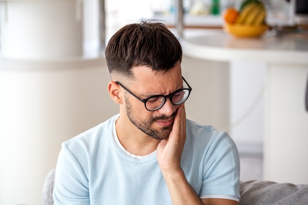 When To Visit An Emergency Dentist Vs  An Emergency Room