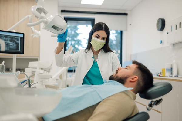 General Dentistry Repair Options For A Cracked Tooth